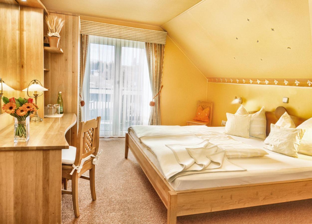 Kraners Alpenhof Bio Bed And Breakfast Pension Weissensee Exterior foto
