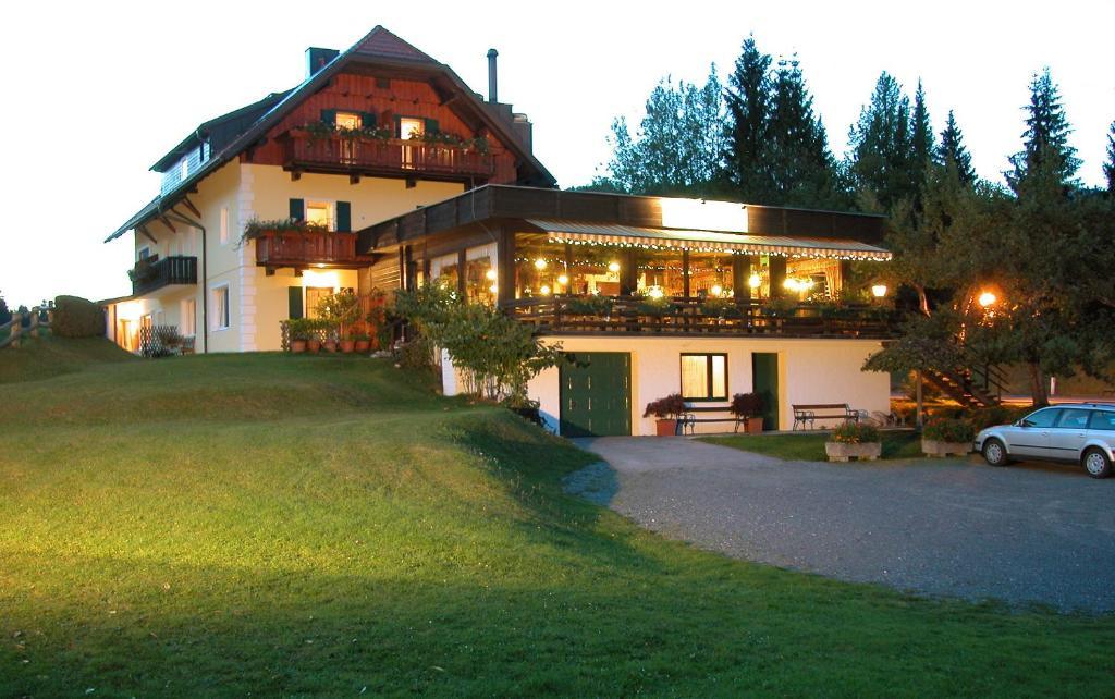 Kraners Alpenhof Bio Bed And Breakfast Pension Weissensee Exterior foto